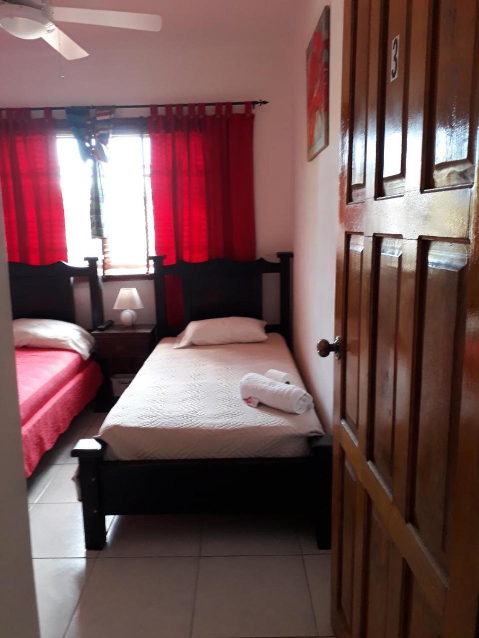 Hostal Compostela Inn David Ngoại thất bức ảnh